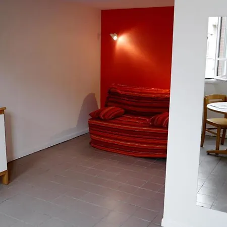Guerlin Saint Aubin *